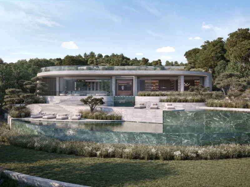 Elegante Villa mit atemberaubendem Meerblick in Sotogrande
