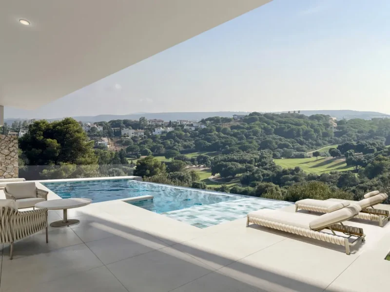 Elegante Villa mit atemberaubendem Blick in La Reserva Sotogrande