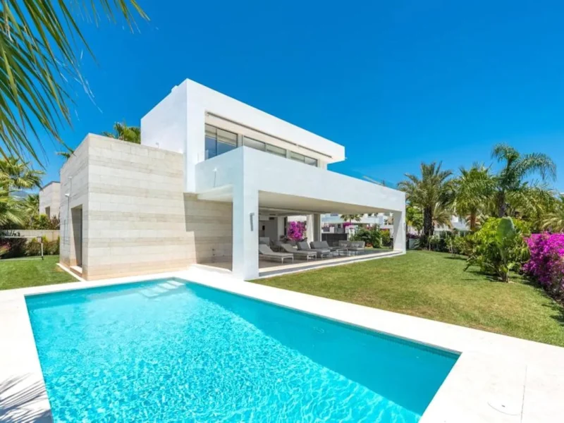 Exklusive Villa in Marbella: Elegantes Luxusleben an der Costa del Sol