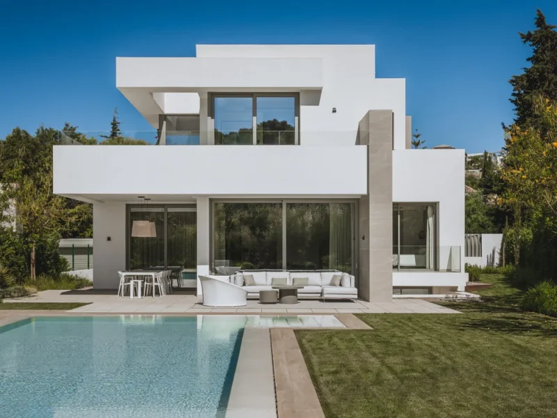 Elegante Villen in Marbella – Königlicher Wohnkomfort an der Costa del Sol