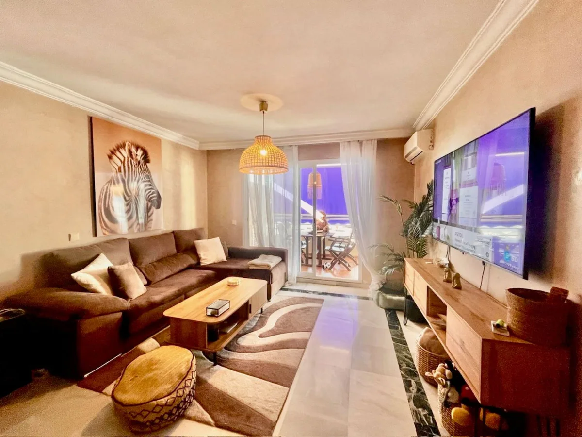 Elegantes Reihenmittelapartment in Marbella an der Costa del Sol