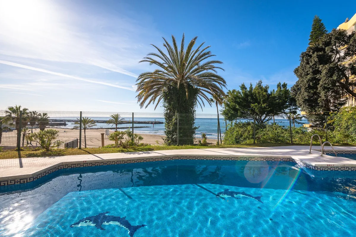 Elegante Mittelgeschosswohnung in Marbella an der Costa del Sol