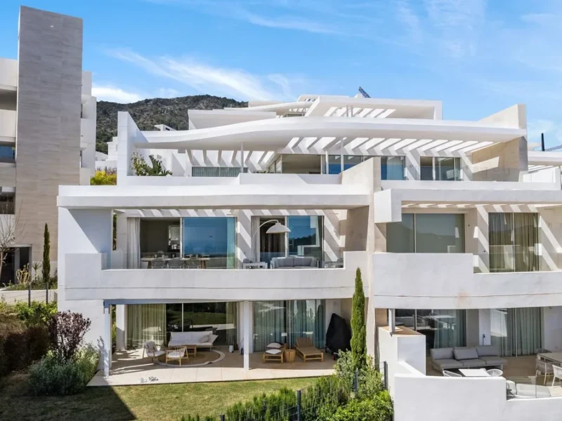 Exklusive Wohnung in Marbella mit atemberaubendem Meerblick