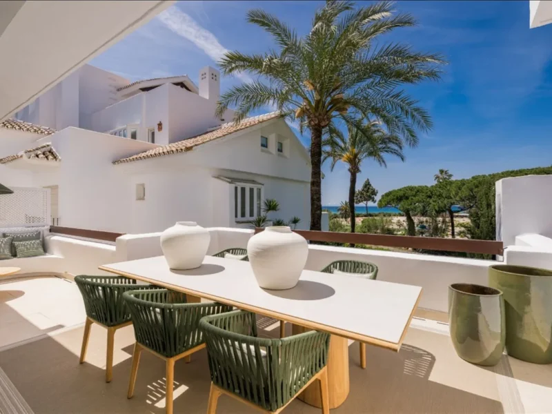 Elegante Wohnung in Reserva de Los Monteros an der Costa del Sol
