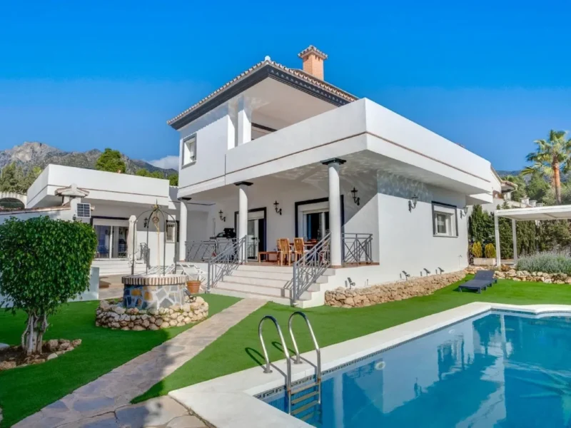 Elegante Villa in Marbella: Luxus und Komfort an der Costa del Sol
