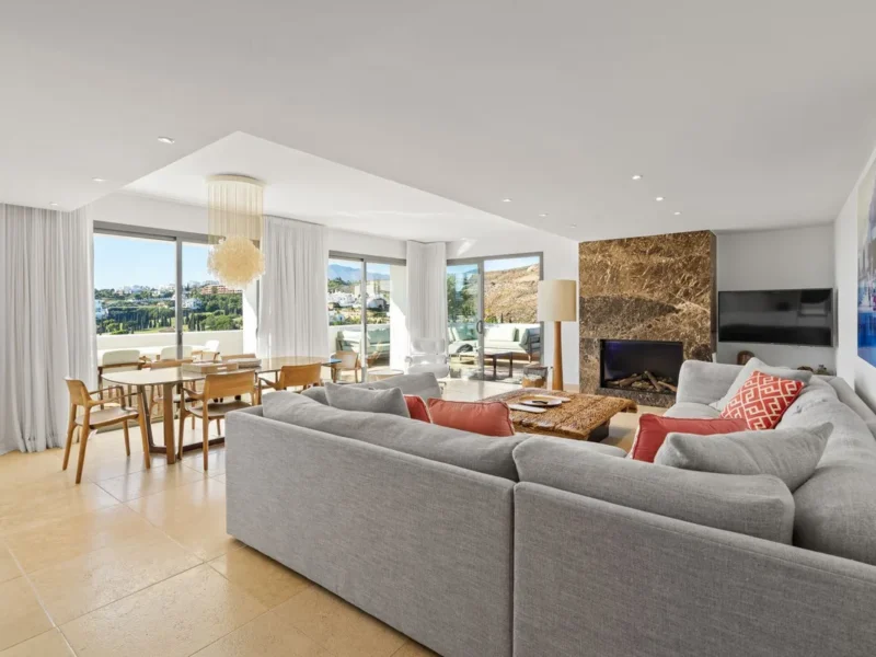 Elegantes Penthouse in Los Flamingos Golf an der Costa del Sol