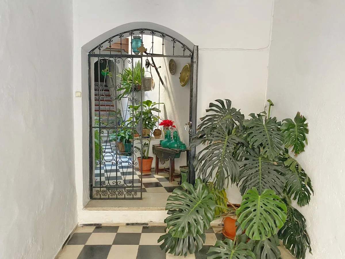 Elegante Immobilienperle im Herzen von Marbella entdecken