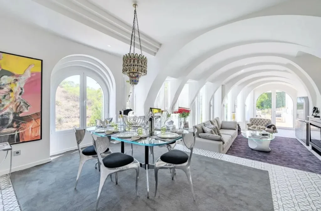 Exklusives Stadthaus in Marbella nahe Puente Romano – Eleganz pur