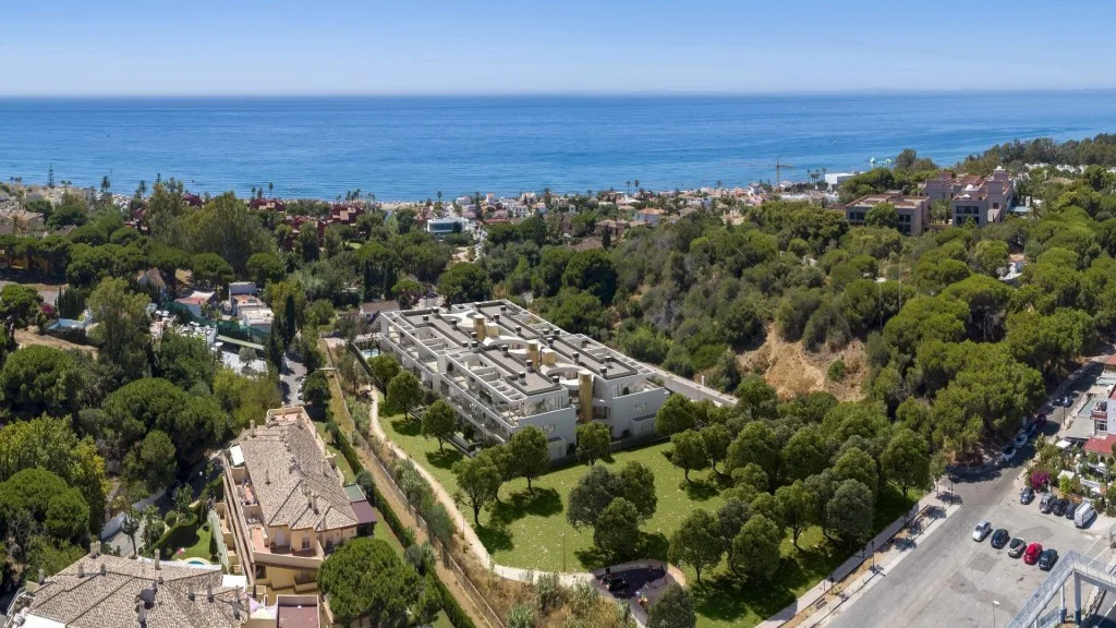 Luxuriöses Penthouse in Marbella mit Meerblick und Stil
