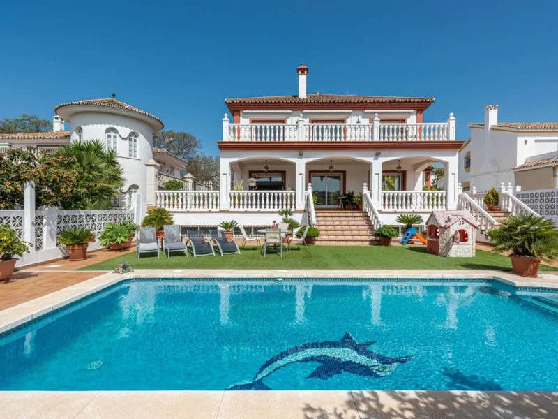 Exklusive Villa mit traditionellem Charme in San Pedro de Alcántara