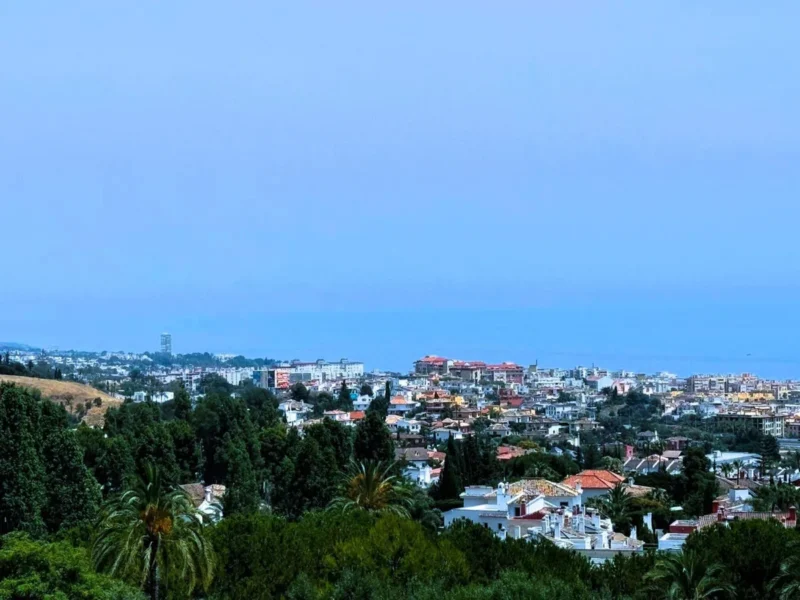 Exklusive Villa mit Meerblick im Herzen von Marbella