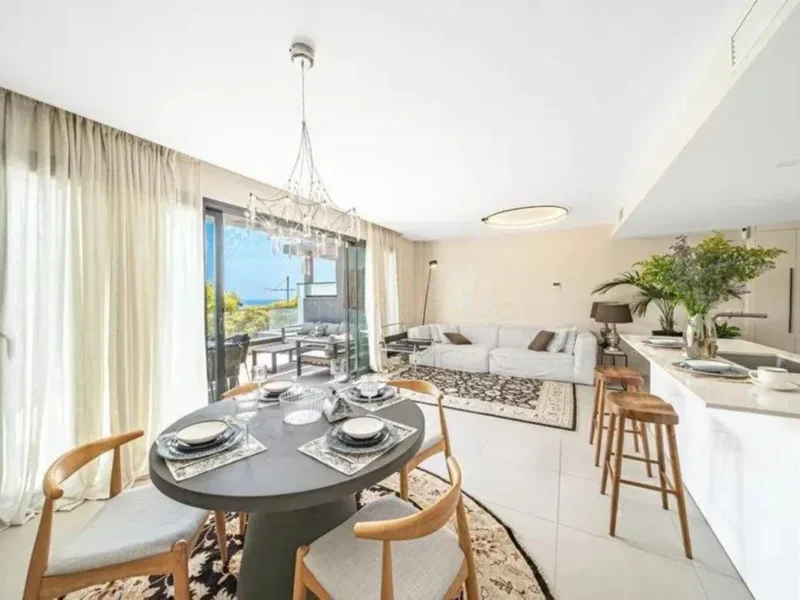 Elegantes Apartment in Estepona – Leben an der Costa del Sol