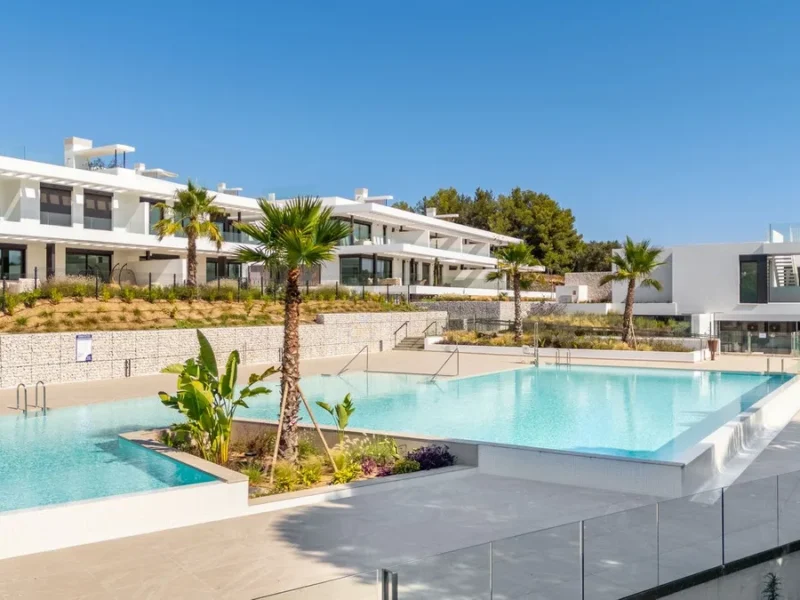 Elegantes Penthouse mit Meerblick in Santa Clara, Marbella