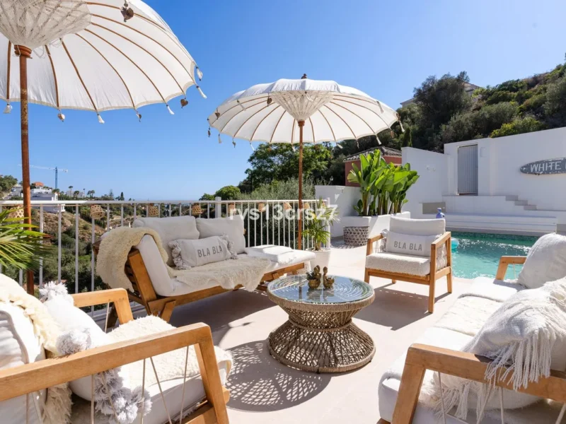 Elegante Villa mit Meerblick in Marbella, Costa del Sol