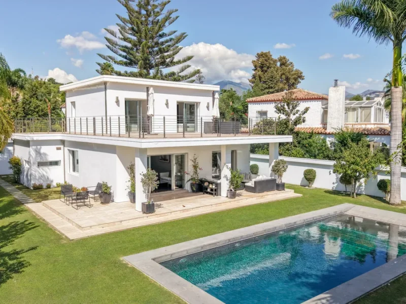 Elegante Villa in Nueva Andalucía – Exquisite Residenz nahe Puerto Banús