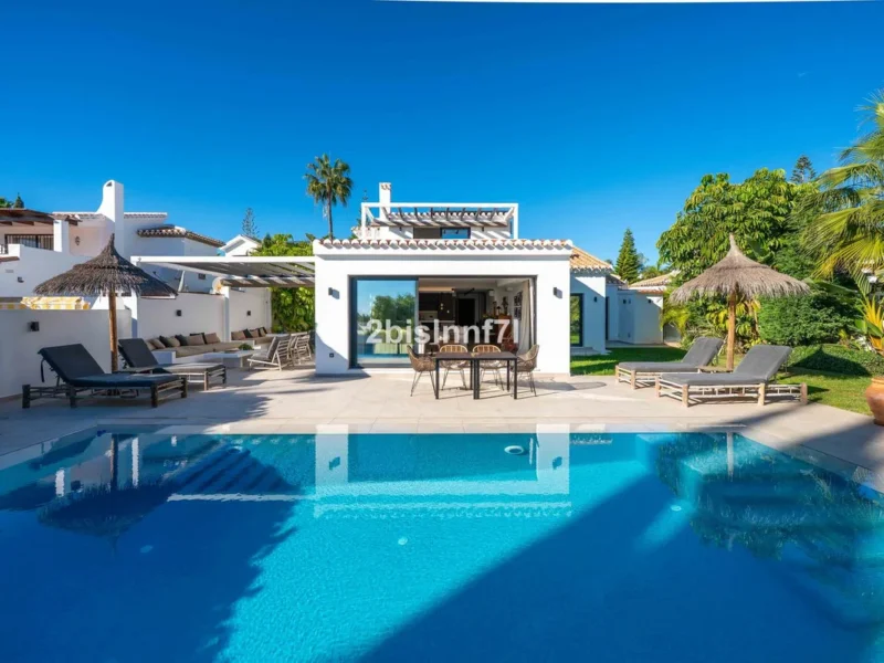Elegante Villa in Elviria – Ihr Traumhaus an der Costa del Sol