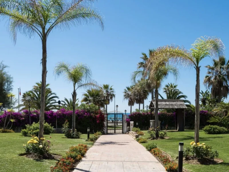 Elegantes Apartment mit Meerblick in Puerto Banús, Costa del Sol
