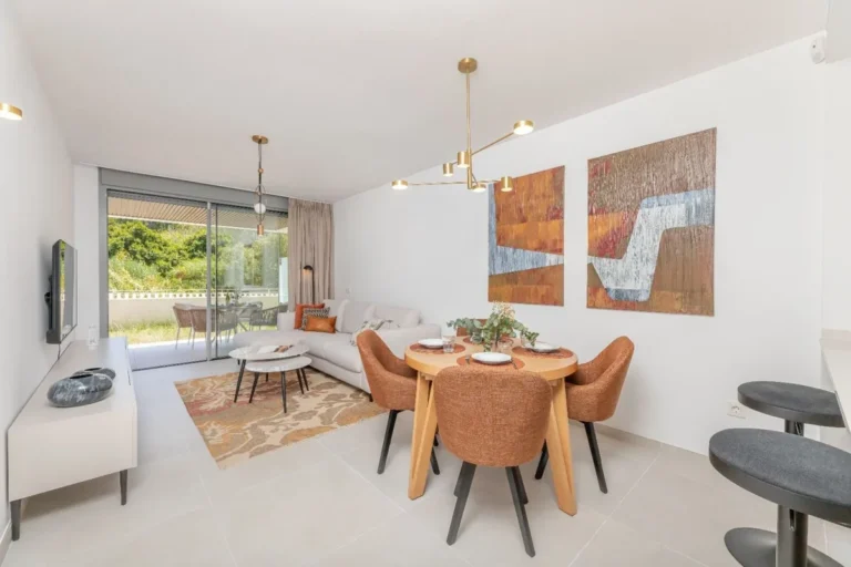 Elegantes Apartment in Elviria, Marbella – Ihr Traum an der Costa del Sol