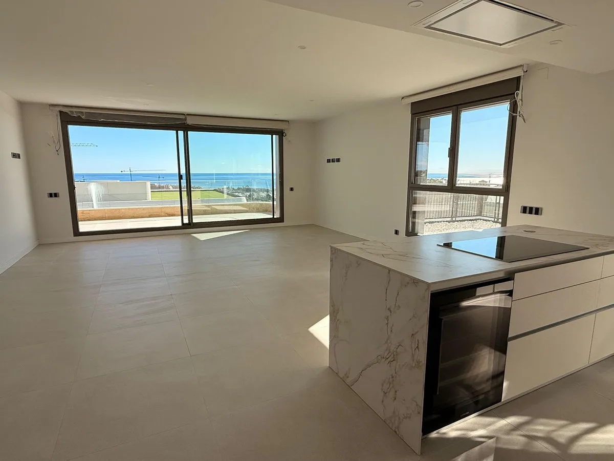Moderne Erdgeschosswohnung in Costa del Sols New Golden Mile