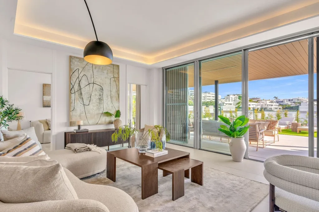 Elegantes Erdgeschossapartment in Marbella mit privatem Garten