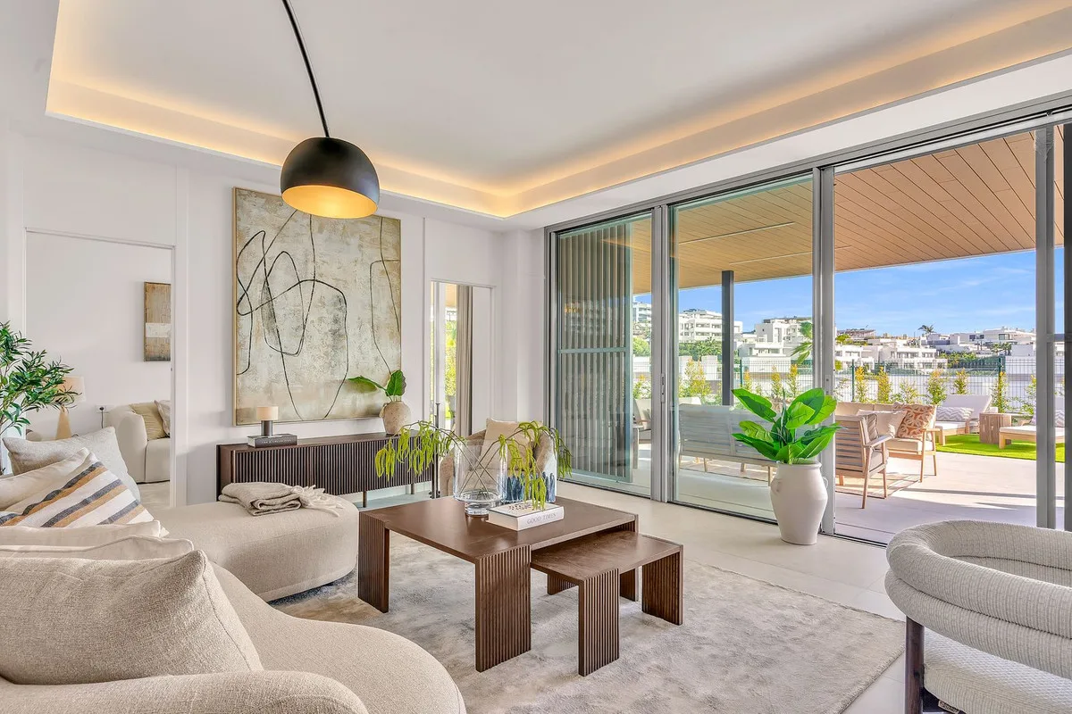 Elegantes Erdgeschossapartment in Marbella mit privatem Garten