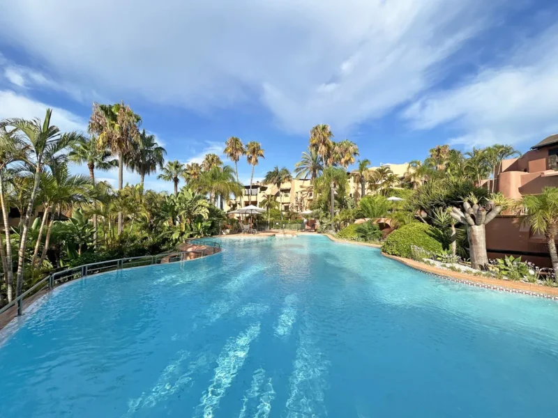 Luxuriöses Apartment in Marbella: Eleganz an der Costa del Sol