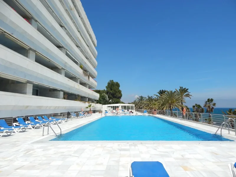 Elegantes Apartment mit Meerblick in Marbella an der Costa del Sol