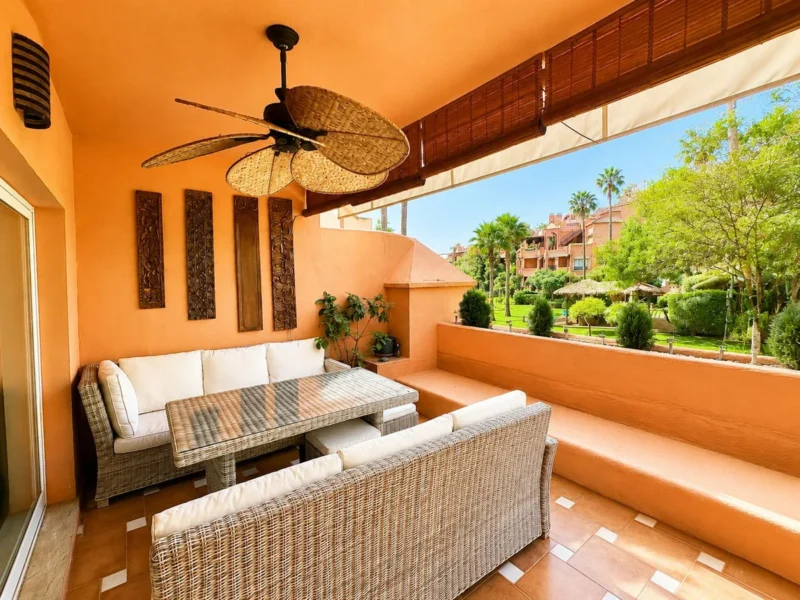 Elegante Wohnung in Guadalmina Baja, Costa del Sol