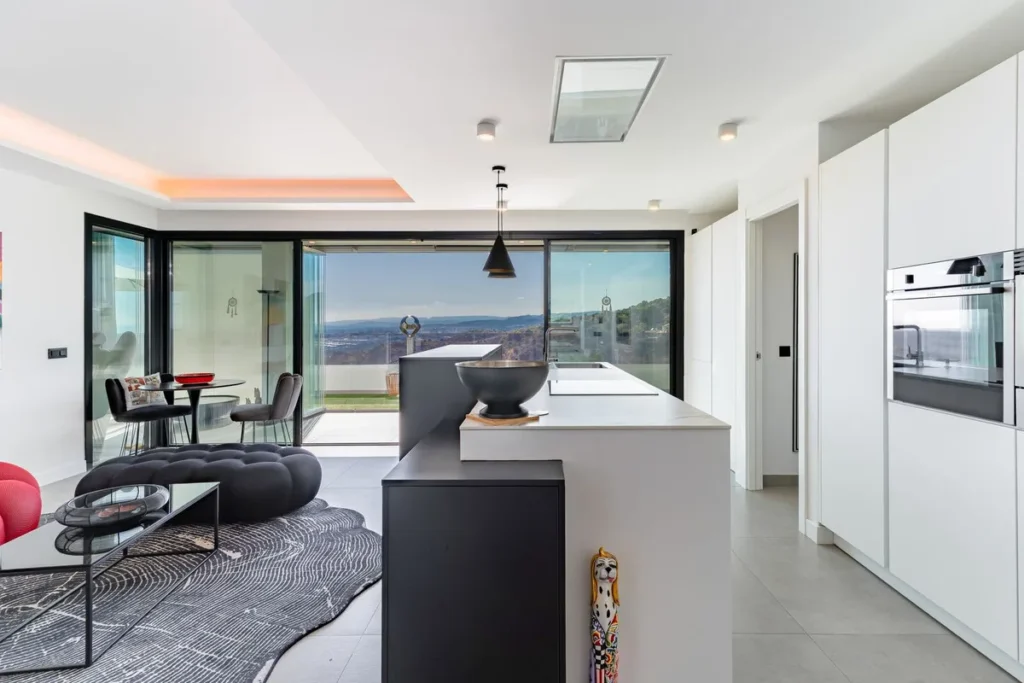 Penthouse mit Panoramablick in Estepona – Exklusive Eleganz
