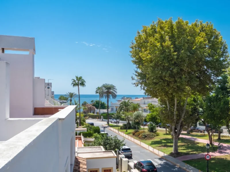 Elegantes Stadthaus in Marbella – Traumhafte Lage an der Goldenen Meile