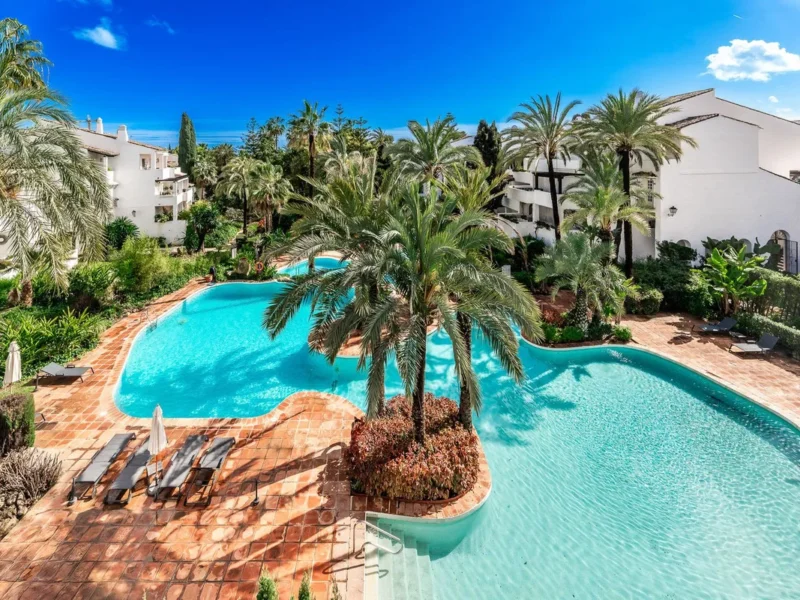 Elegantes Apartment im Puente Romano, Marbella Golden Mile