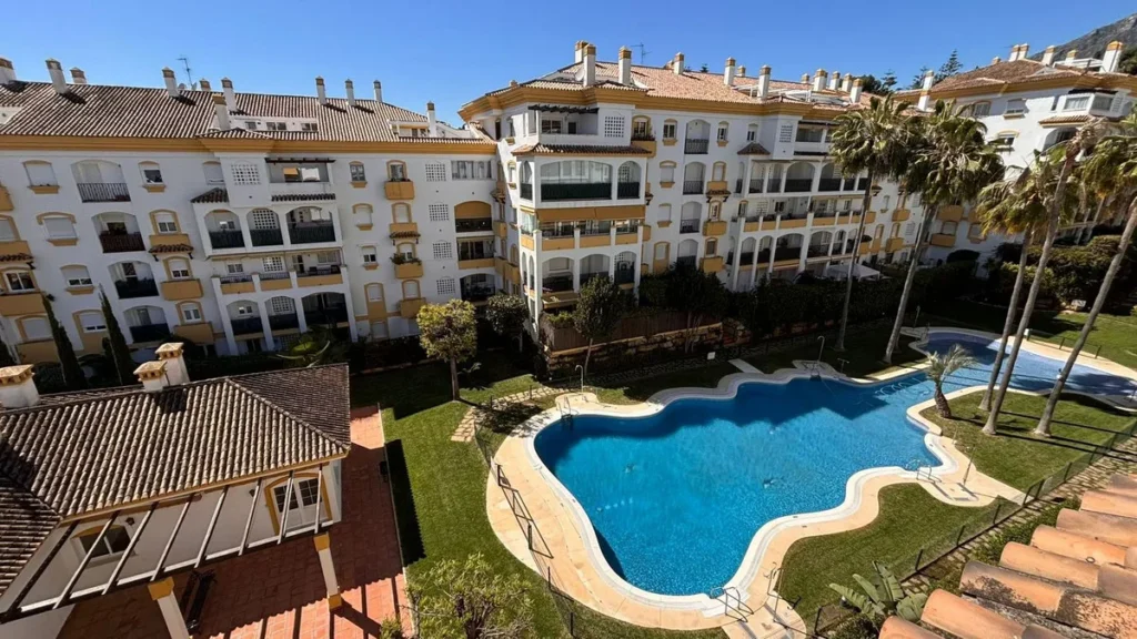 Luxuriöses Duplex-Penthouse in Marbella an der Costa del Sol