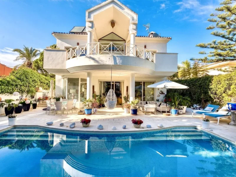 Elegante Villa in Marbella – Luxuriöses Leben an der Costa del Sol