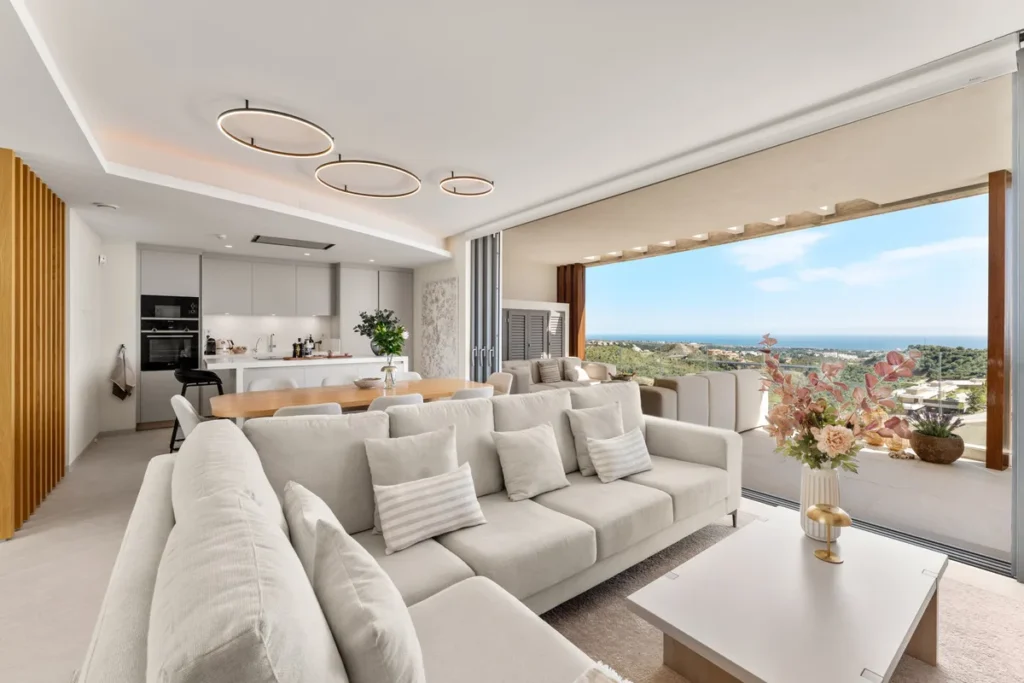 Exklusives Duplex-Penthouse mit atemberaubendem Meerblick in Benahavís