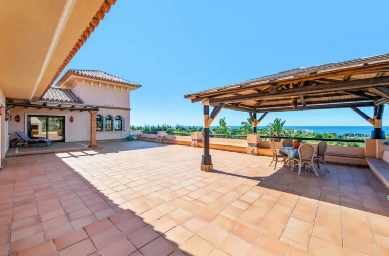 Elegante Villa in Estepona – Traumhaus an der Costa del Sol