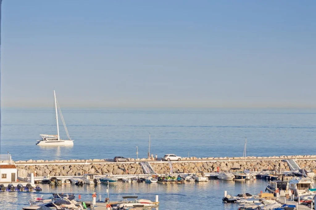 Elegantes Apartment in Puerto Banús – Luxuriöses Wohnerlebnis