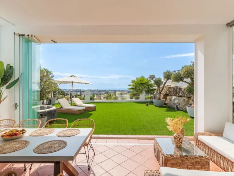Elegantes Apartment mit Meerblick in Paraíso Pueblo, Costa del Sol