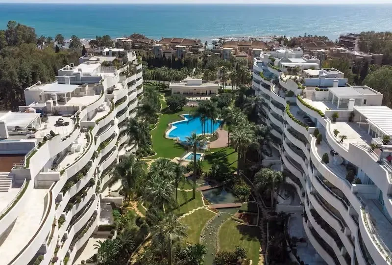 Elegantes Erdgeschossapartment in Marbella, Costa del Sol