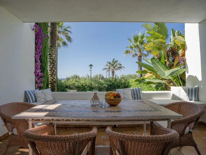 Exklusive Strandwohnung in Marbella – Eleganz an der Costa del Sol