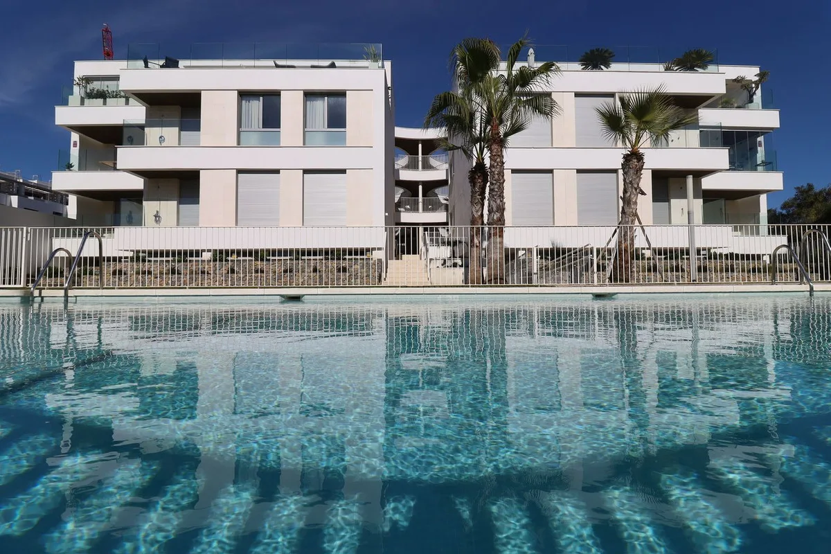 Elegantes Apartment in Elviria – Moderne Strandnähe in Marbella