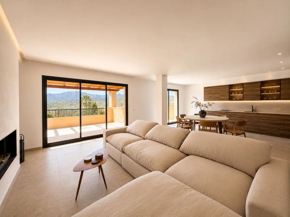 Elegantes Penthouse mit Meerblick in Los Flamingos, Costa del Sol