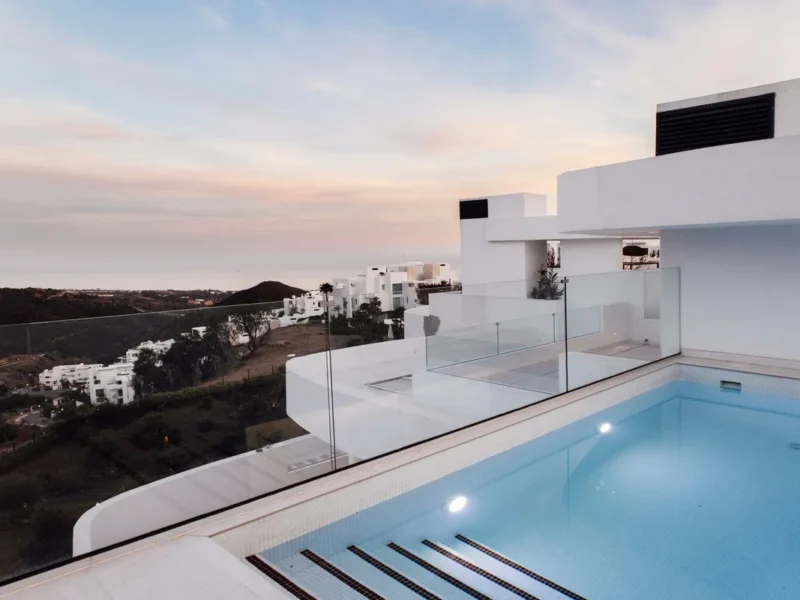 Elegantes Penthouse mit Panoramablick in Ojén bei Marbella
