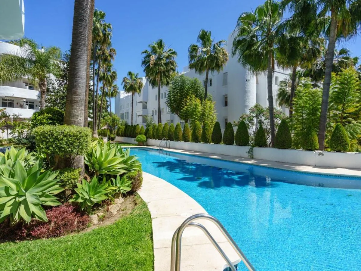 Elegante Erdgeschosswohnung in Marbella an der Costa del Sol