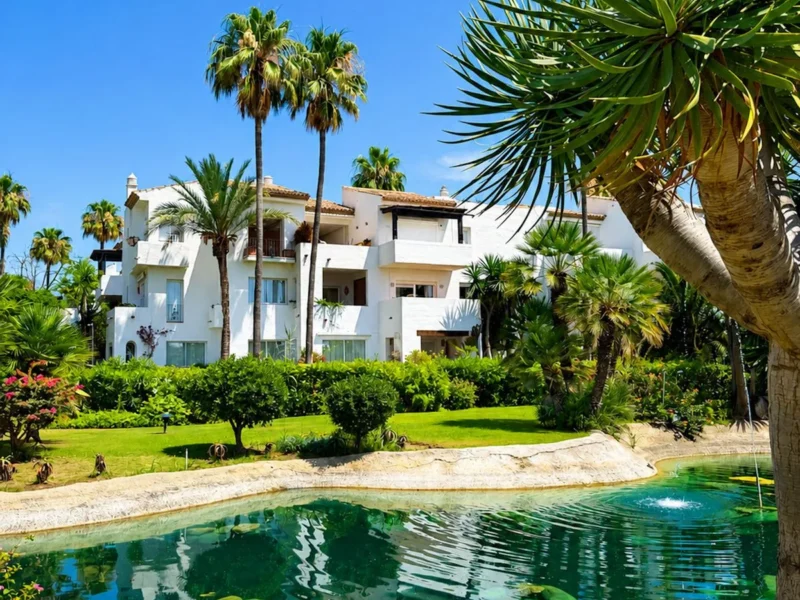 Elegante Strandwohnung in Costalita, Costa del Sol – Traumlage