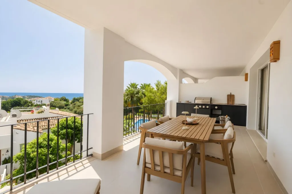 Elegantes Apartment mit Meerblick in La Quinta, Costa del Sol