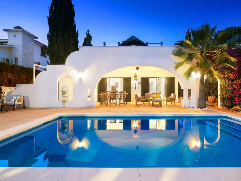 Elegante Villa in Cabopino, Marbella – Mediterraner Traum nahe Strand