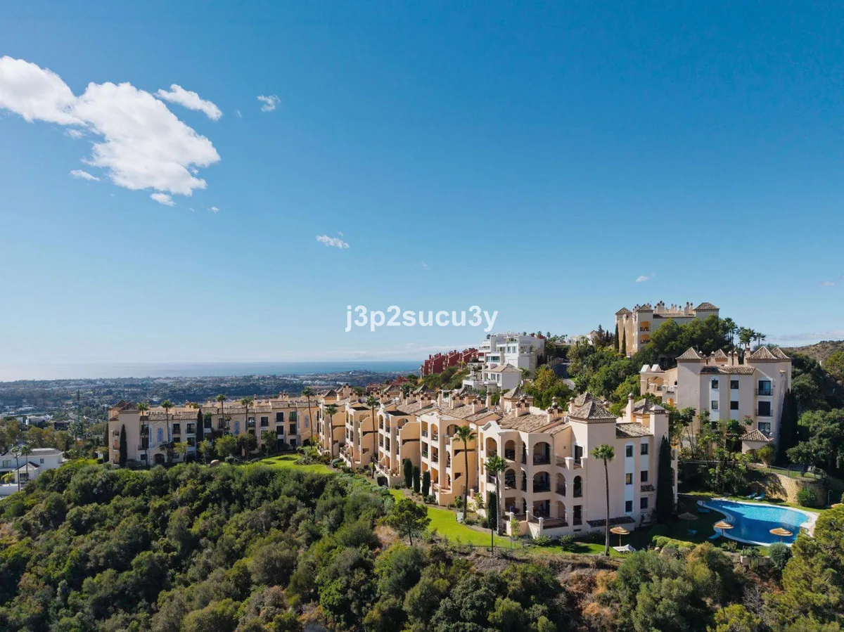 Elegante Wohnung in Benahavís – Exklusives Leben an der Costa del Sol