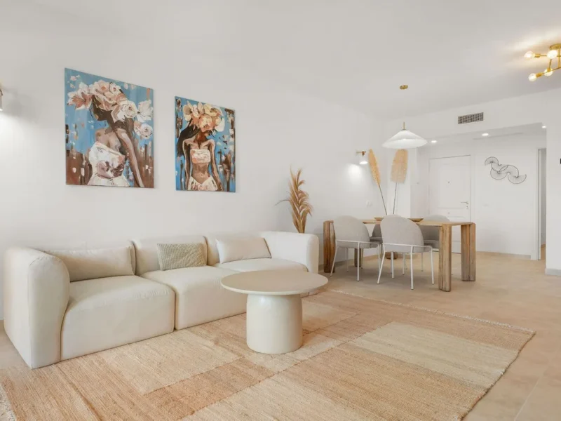 Stilvolle Wohnung in Nueva Andalucía an der Costa del Sol