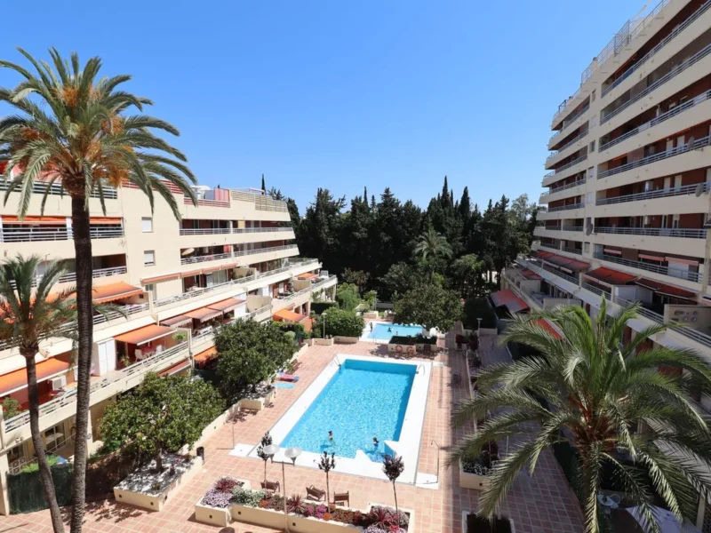 Elegantes Duplex-Penthaus im Herzen von Marbella an der Costa del Sol