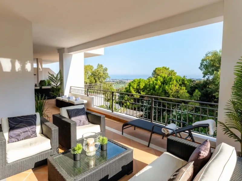 Elegantes Eckapartment mit Meerblick in La Quinta Greens